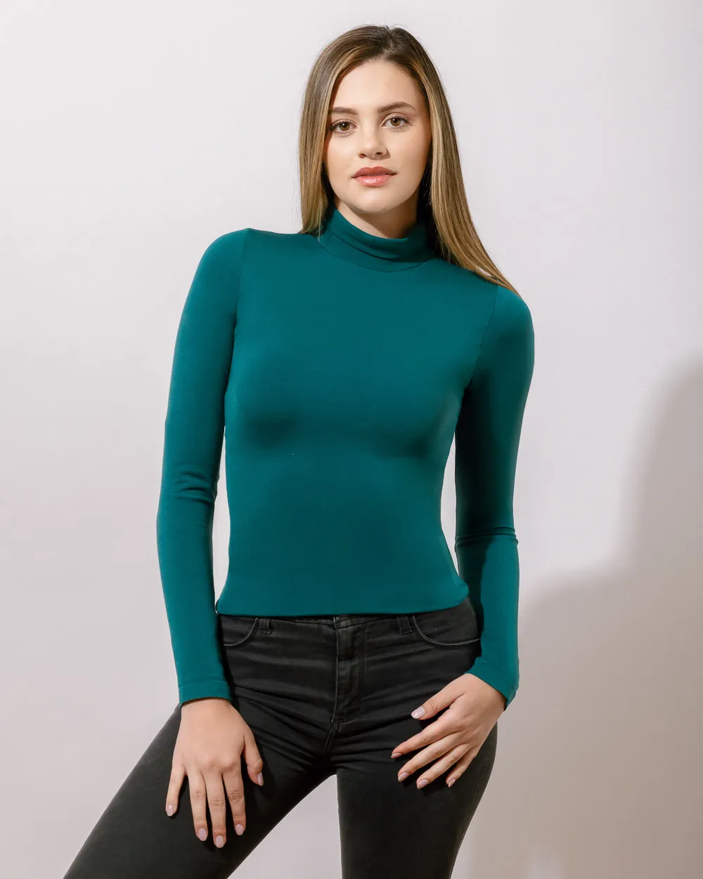 Camiseta cuello alto - Imagen 7